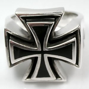Eisernes Kreuz Ring