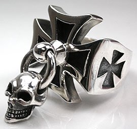 Iron Cross Skull Ring - Click Image to Close